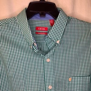 Izod Men’s shirt